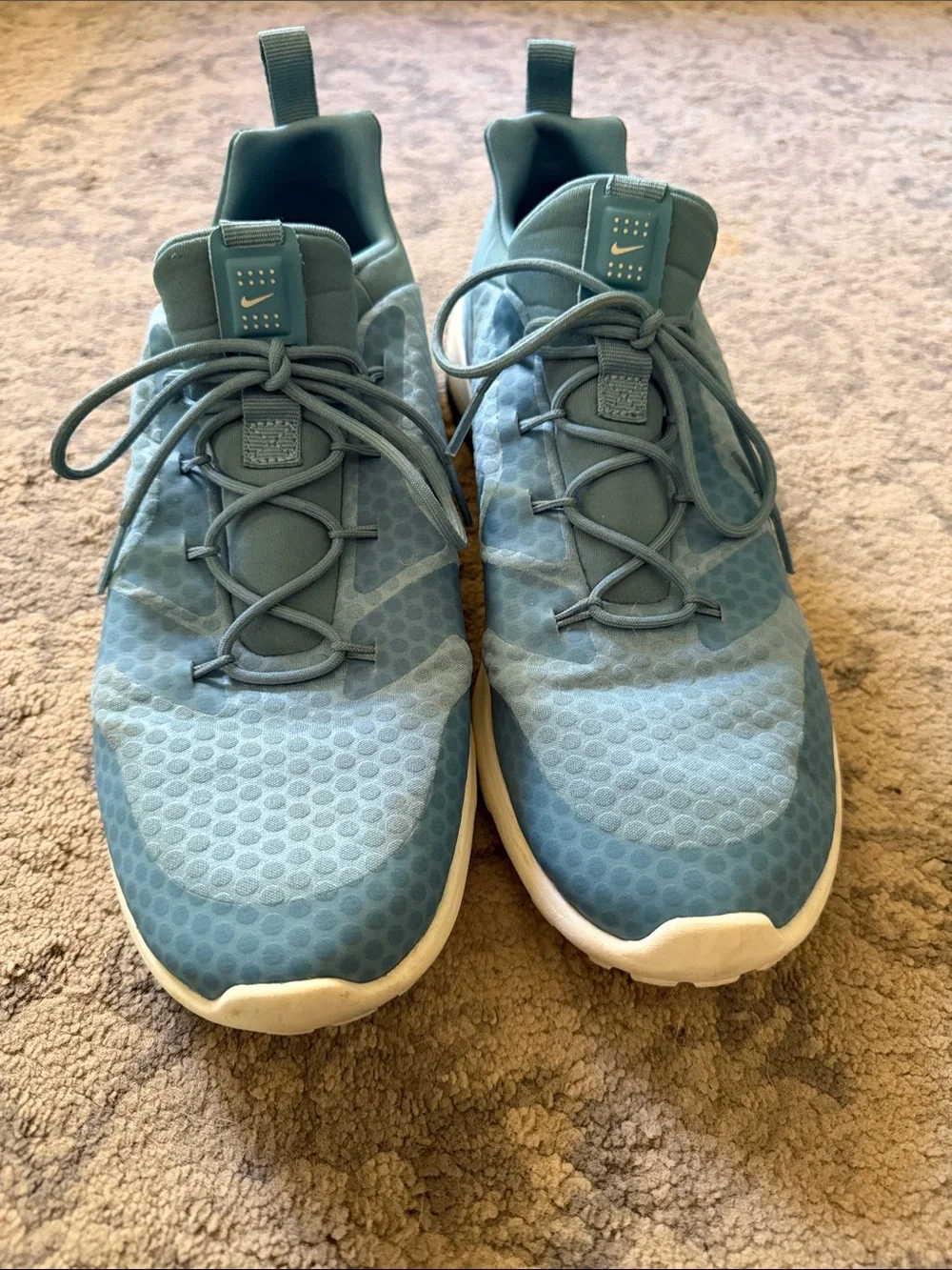 Nike Women’s Teal Lace-Up Athletic Sneakers